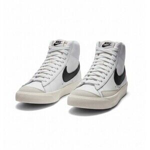 Nike Blazer Mid '77 Streetwear Vintage design